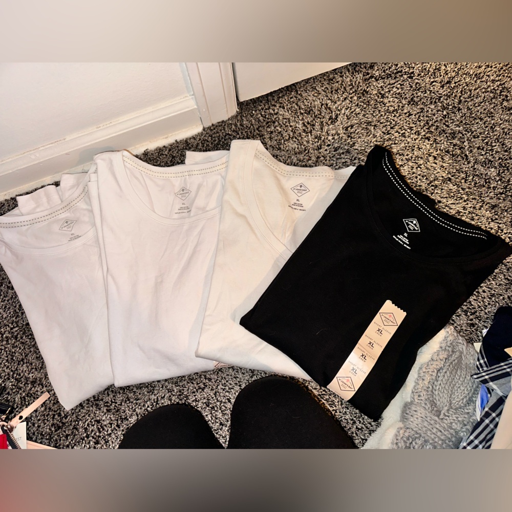 St. John’s Bay 4 Pack of Women’s Tshirts